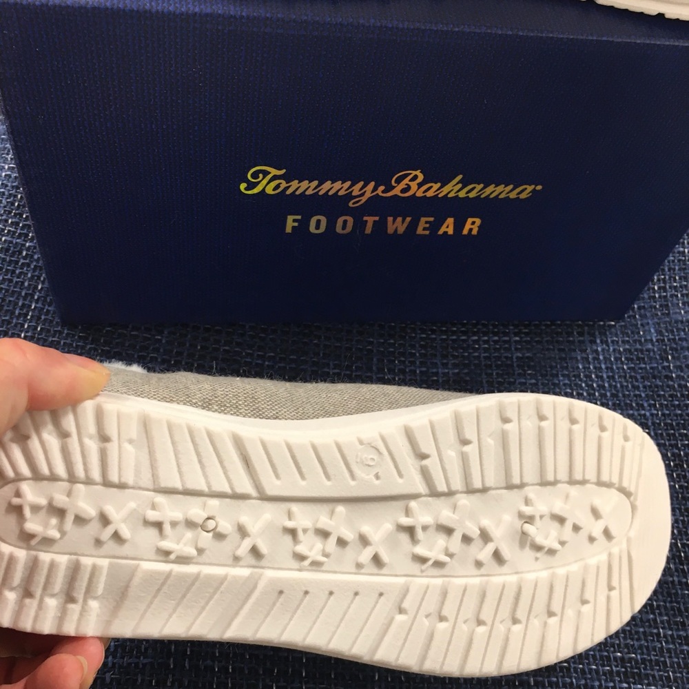 💚Tommy Bahamas comfy Loafer slip ons❤️ - Picture 5 of 8